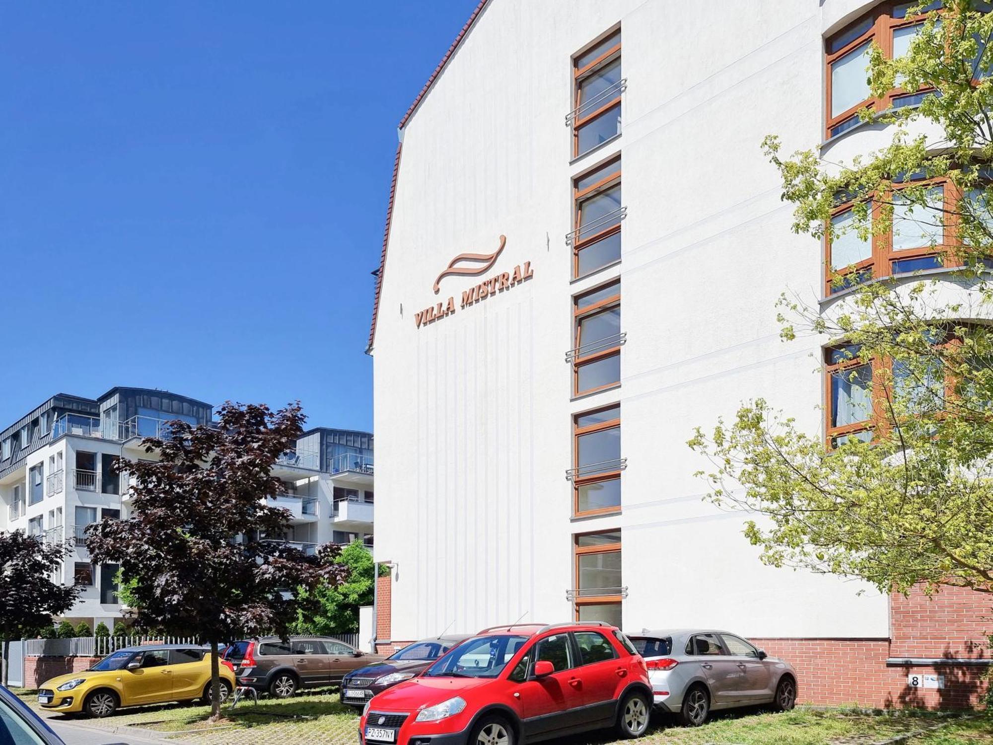 Visit Baltic - Mistral Swinoujscie Exterior foto
